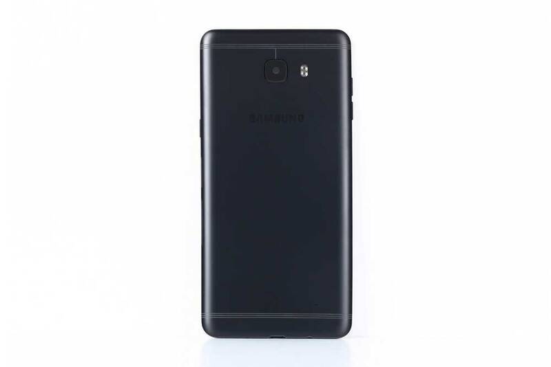 Samsung Galaxy C9 Kasa Kapak Siyah Çıtasız